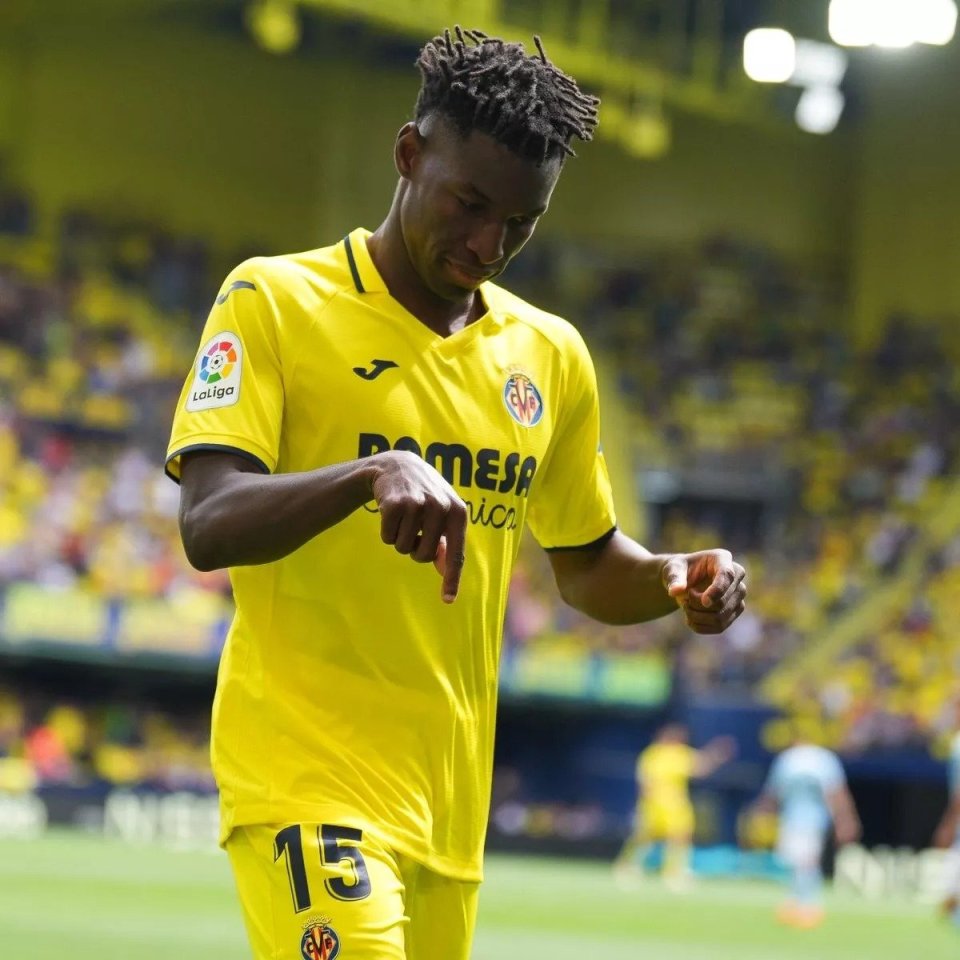 关于赛后欧超杯传出新动向;切尔西官宣签约;管理层表态:悬念犹存;高层口径保持一致的信息 关于赛后欧超杯传出新动向;切尔西官宣签约;管理层表态:悬念犹存;高层口径保持一致的信息