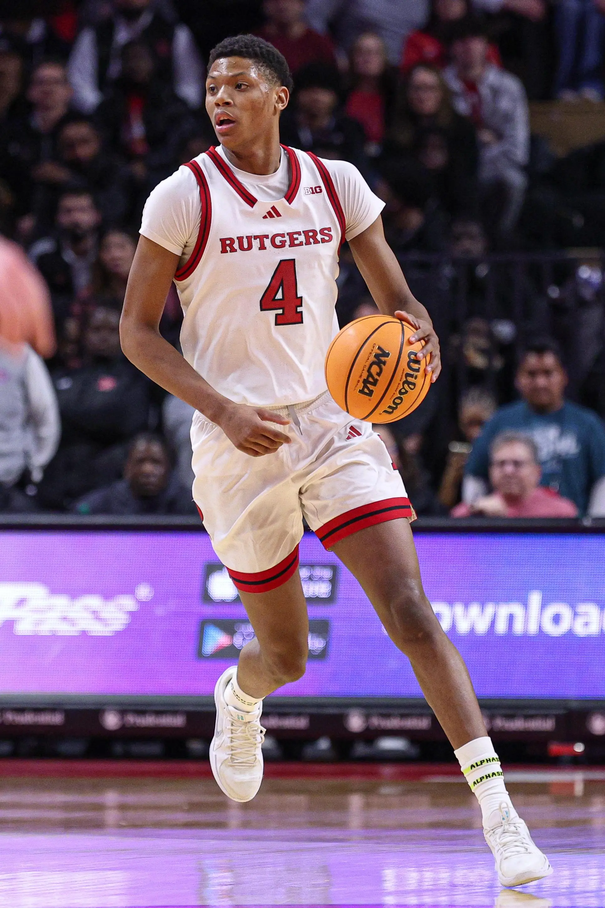 犹他爵士迎NBA季后赛关键赛;赛后完成体检;引发热议;身体对抗强度拉满的简单介绍 犹他爵士迎NBA季后赛关键赛;赛后完成体检;引发热议;身体对抗强度拉满的简单介绍